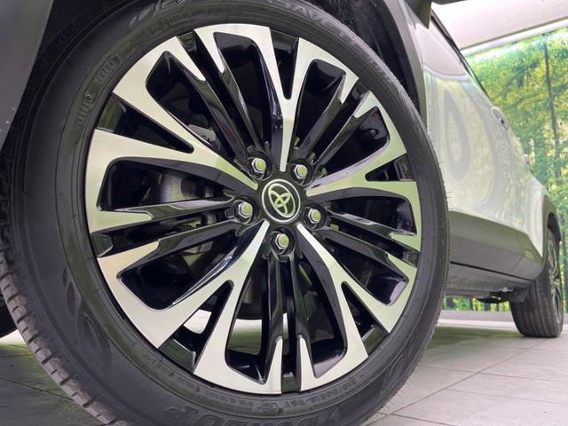 ヤリスクロス ハイブリッドＺ　ディスプレイオーディオ　バックカメラ　衝突軽減　レーダークルーズ　ハーフレザーシート　シートヒーター　コーナーセンサー　スマートキー　ＬＥＤヘッド　ＥＴＣ　オートマチックハイビーム　オートライト（13枚目）