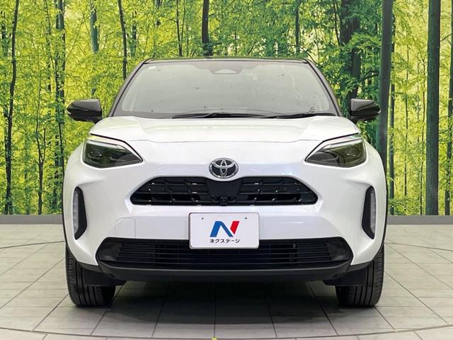 ヤリスクロス ハイブリッドＺ　ディスプレイオーディオ　バックカメラ　衝突軽減　レーダークルーズ　ハーフレザーシート　シートヒーター　コーナーセンサー　スマートキー　ＬＥＤヘッド　ＥＴＣ　オートマチックハイビーム　オートライト（14枚目）