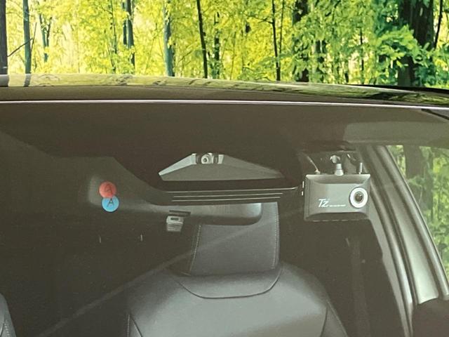 ヤリスクロス ハイブリッドＺ　ディスプレイオーディオ　バックカメラ　衝突軽減　レーダークルーズ　ハーフレザーシート　シートヒーター　コーナーセンサー　スマートキー　ＬＥＤヘッド　ＥＴＣ　オートマチックハイビーム　オートライト（21枚目）