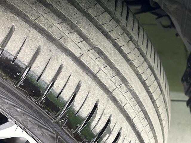 ヤリスクロス ハイブリッドＺ　ディスプレイオーディオ　バックカメラ　衝突軽減　レーダークルーズ　ハーフレザーシート　シートヒーター　コーナーセンサー　スマートキー　ＬＥＤヘッド　ＥＴＣ　オートマチックハイビーム　オートライト（25枚目）