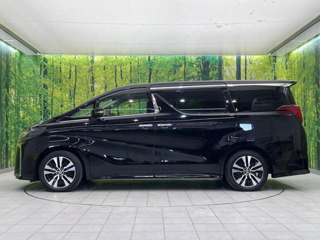 アルファード 2.5S Cパッケージ サンルーフ メーカー10インチナビ フリップダウンモニター 衝突軽減装置 禁煙車 全周囲カメラ ブラインドスポットモニター デジタルインナーミラー ETC Bluetooth フルセグ シートヒーター(28枚目)