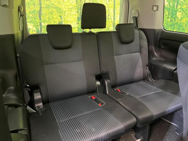 ヴォクシー ZS 煌 後席モニター 純正SDナビ バックカメラ 衝突被害軽減システム 禁煙車 ドラレコ スマートキー LEDヘッド ビルトインETC 純正16インチアルミ オートハイビーム 車線逸脱警報(10枚目)