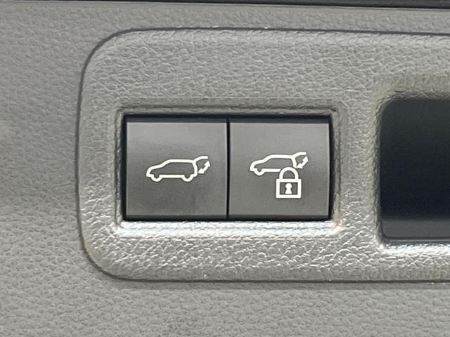 ハリアーハイブリッド G 純正12.3インチナビ バックカメラ 衝突被害軽減システム レーダークルーズ 禁煙車 電動リアゲート パワーシート ドラレコ コーナーセンサー スマートキー LEDヘッドライト ETC(7枚目)