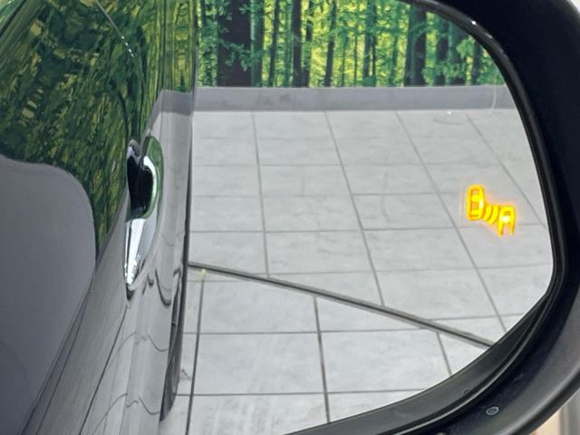 �y�u���C���h�X�|�b�g���j�^�[�z���s���A�h�A�~���[�̎��p�ɂȂ�₷���ӏ��Ɍ㑱�Ԃ��ڋ߂���ƃT�C�h�~���[�̃����Y�Ɍx����\���I�h���C�o�[�ɒ��ӊ��N�����Ă���܂��B