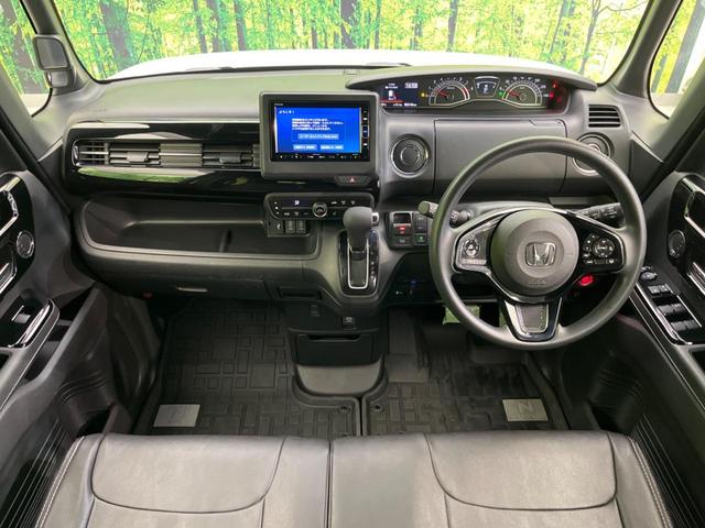 N-BOXカスタム L 両側電動ドア 純正SDナビ 禁煙車 バックカメラ 衝突被害軽減システム ドラレコ コーナーセンサー スマートキー LEDヘッド ETC 純正14インチ オートハイビーム 車線逸脱警報 電動パーキング(2枚目)