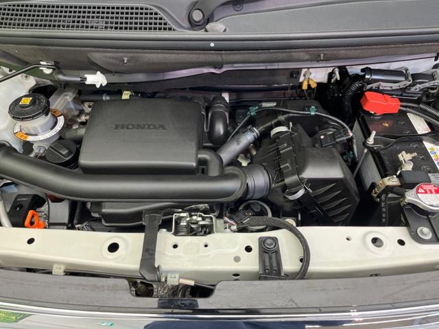 N-BOXカスタム L 両側電動ドア 純正SDナビ 禁煙車 バックカメラ 衝突被害軽減システム ドラレコ コーナーセンサー スマートキー LEDヘッド ETC 純正14インチ オートハイビーム 車線逸脱警報 電動パーキング(18枚目)