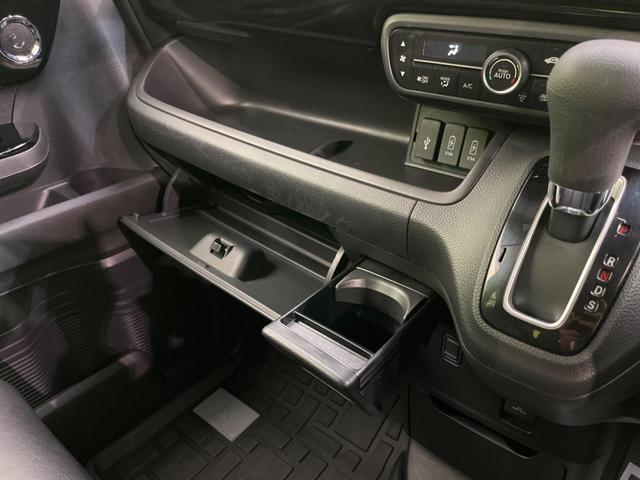 N-BOXカスタム L 両側電動ドア 純正SDナビ 禁煙車 バックカメラ 衝突被害軽減システム ドラレコ コーナーセンサー スマートキー LEDヘッド ETC 純正14インチ オートハイビーム 車線逸脱警報 電動パーキング(58枚目)