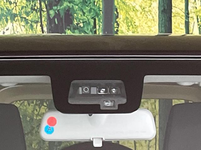 �y�X�Y�L�@�Z�[�t�e�B�T�|�[�g�z���s���ɑO���̎ԗ�����F�����A�Փ˂������Ȏ��͌x��ƃu���[�L�ŏՓˉ���Ɣ�Q�y�����A�V�X�g�B�����S�Ƀh���C�u�����y���݂��������܂��B