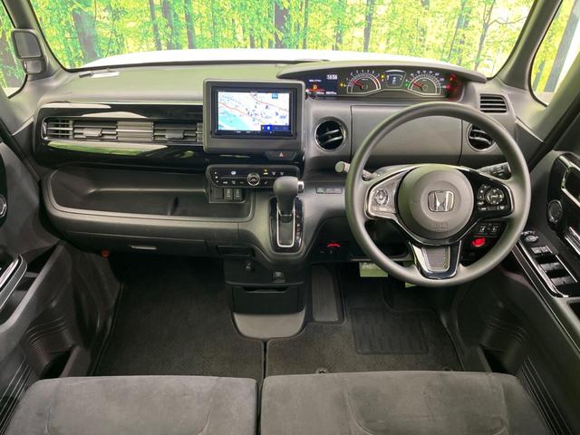 Ｎ－ＢＯＸカスタム Ｌ　両側電動ドア　ＳＤナビ　バックカメラ　衝突被害軽減システム　禁煙車　シートヒーター　コーナーセンサー　スマートキー　ＬＥＤヘッド　ビルトインＥＴＣ　純正１４インチアルミ　オートハイビーム（2枚目）