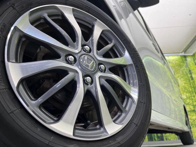 Ｎ－ＢＯＸカスタム Ｌ　両側電動ドア　ＳＤナビ　バックカメラ　衝突被害軽減システム　禁煙車　シートヒーター　コーナーセンサー　スマートキー　ＬＥＤヘッド　ビルトインＥＴＣ　純正１４インチアルミ　オートハイビーム（13枚目）