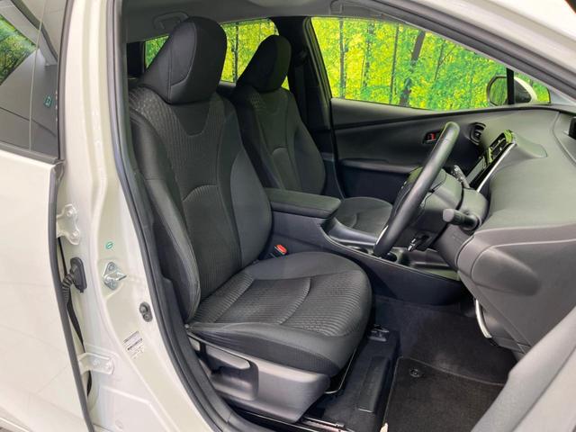 プリウス Sセーフティプラス 純正SDナビ バックカメラ 衝突被害軽減システム レーダークルーズ 禁煙車 コーナーセンサー スマートキー LEDヘッド ビルトインETC オートハイビーム 車線逸脱警報 オートライト(8枚目)