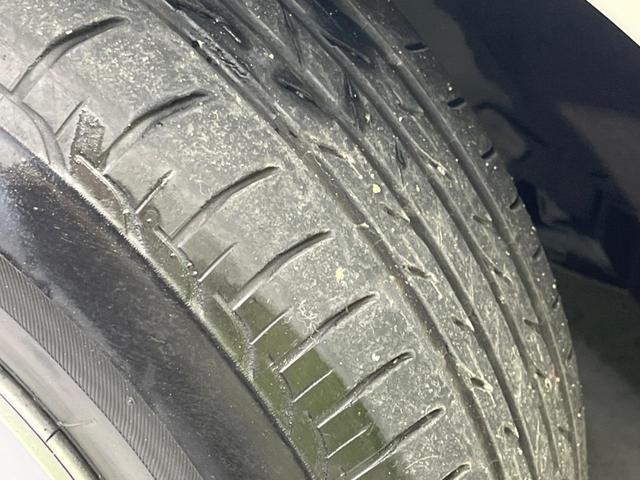 プリウス Sセーフティプラス 純正SDナビ バックカメラ 衝突被害軽減システム レーダークルーズ 禁煙車 コーナーセンサー スマートキー LEDヘッド ビルトインETC オートハイビーム 車線逸脱警報 オートライト(23枚目)