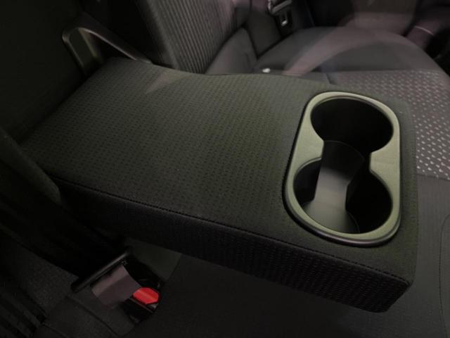 プリウス Sセーフティプラス 純正SDナビ バックカメラ 衝突被害軽減システム レーダークルーズ 禁煙車 コーナーセンサー スマートキー LEDヘッド ビルトインETC オートハイビーム 車線逸脱警報 オートライト(41枚目)