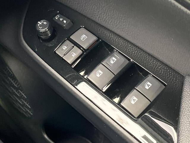 プリウス Sセーフティプラス 純正SDナビ バックカメラ 衝突被害軽減システム レーダークルーズ 禁煙車 コーナーセンサー スマートキー LEDヘッド ビルトインETC オートハイビーム 車線逸脱警報 オートライト(43枚目)