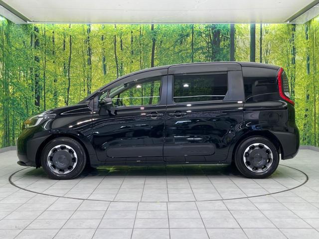 シエンタ Z 両側電動スライド トヨタセーフティセンス 禁煙車 バックカメラ レーダークルーズ レーンアシスト クリアランスソナー スマートキー ETC LEDヘッド 8インチディスプレイオーディオ(26枚目)