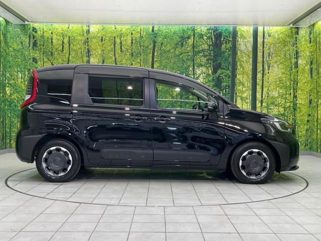 シエンタ Z 両側電動スライド トヨタセーフティセンス 禁煙車 バックカメラ レーダークルーズ レーンアシスト クリアランスソナー スマートキー ETC LEDヘッド 8インチディスプレイオーディオ(35枚目)