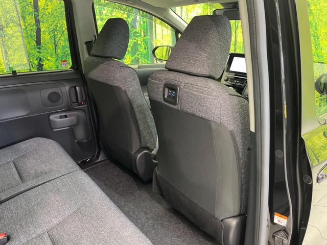 シエンタ Z 両側電動スライド トヨタセーフティセンス 禁煙車 バックカメラ レーダークルーズ レーンアシスト クリアランスソナー スマートキー ETC LEDヘッド 8インチディスプレイオーディオ(38枚目)