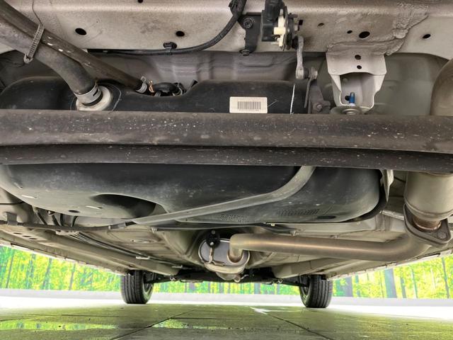 アルトターボＲＳ ベースグレード　衝突軽減装置　禁煙車　ＳＤナビ　バックカメラ　ＥＴＣ　Ｂｌｕｅｔｏｏｔｈ　フルセグ　ＨＩＤヘッド　スマートキー　シートヒーター　ステアリングスイッチ　オートライト　オートエアコン　パドルシフト（19枚目）