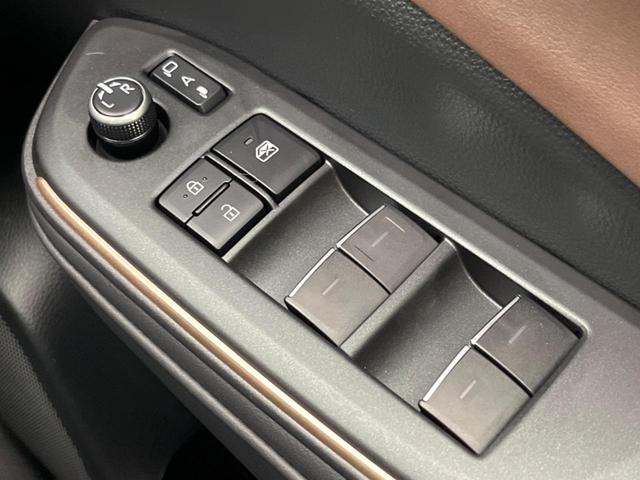 クラウンクロスオーバー Gアドバンスド・レザーパッケージ 4WD 衝突軽減装置 禁煙車 全周囲カメラ ETC Bluetooth フルセグ レーンキープ 純正21型アルミホイール シートヒーター クリアランスソナー オートマチックハイビーム スマートキー(44枚目)