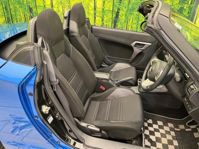 コペン ローブ　禁煙車　純正ナビ　バックカメラ　ＥＴＣ　Ｂｌｕｅｔｏｏｔｈ　スマートキー　ドライブレコーダー　ＬＥＤヘッドライト　シートヒーター　アイドリングストップ　トラクションコントロール　オートライト（8枚目）