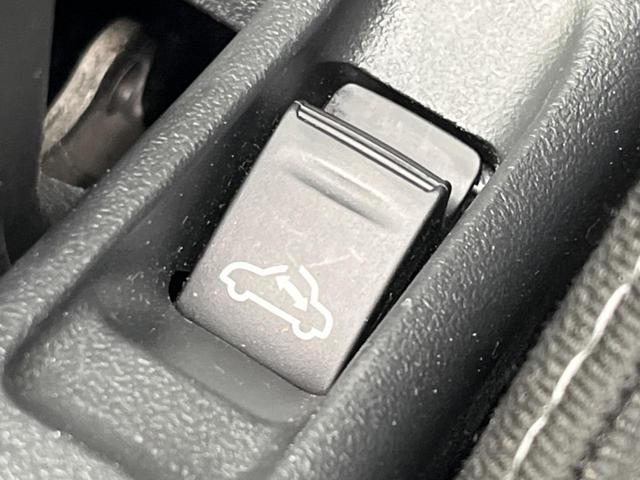 コペン ローブ　禁煙車　純正ナビ　バックカメラ　ＥＴＣ　Ｂｌｕｅｔｏｏｔｈ　スマートキー　ドライブレコーダー　ＬＥＤヘッドライト　シートヒーター　アイドリングストップ　トラクションコントロール　オートライト（36枚目）