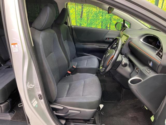 シエンタ ハイブリッドＧ　両側電動スライドドア　純正ＳＤナビ　バックカメラ　衝突軽減装置　禁煙車　シートヒーター　レーンキープ　ＬＥＤヘッドライト　ＥＴＣ　スマートキー　オートハイビーム　オートライト　オートエアコン（8枚目）