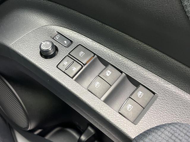 シエンタ ハイブリッドＧ　両側電動スライドドア　純正ＳＤナビ　バックカメラ　衝突軽減装置　禁煙車　シートヒーター　レーンキープ　ＬＥＤヘッドライト　ＥＴＣ　スマートキー　オートハイビーム　オートライト　オートエアコン（39枚目）