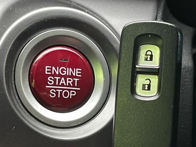 �y�g���������X�}�[�g�L�[�z�J�o����|�P�b�g�ɓ��ꂽ�܂܂ł��h�A�̎{���E�������\�ȃX�}�[�g�L�[�𑕔��B�G���W���̃I���E�I�t�����J�M�����o���K�v����������Ƃ��Ă��֗��ł���