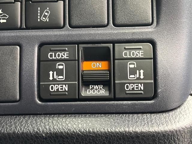 ヴォクシー ZS 煌II 12インチ後席モニター BIG-X11インチナビ 両側電動スライドドア 衝突軽減装置 禁煙車 バックカメラ ETC Bluetooth フルセグ LEDヘッドライト LEDフォグランプ レーンアシスト(4枚目)