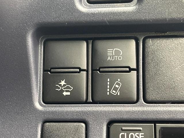 ヴォクシー ZS 煌II 12インチ後席モニター BIG-X11インチナビ 両側電動スライドドア 衝突軽減装置 禁煙車 バックカメラ ETC Bluetooth フルセグ LEDヘッドライト LEDフォグランプ レーンアシスト(44枚目)