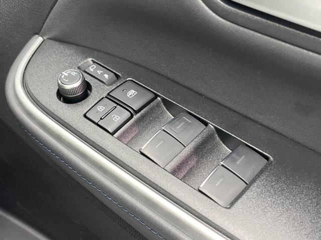 ヴォクシー ハイブリッドS-Z 両側電動スライド 後席モニター 純正10インチナビ バックカメラ AC100V電源 衝突軽減 禁煙車 ハーフレザーシート シートヒーター クリアランスソナー レーンアシスト LEDヘッド(42枚目)