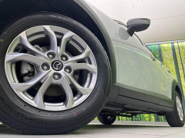 �y�����P�U�C���`�A���~�z�C�[���z�O�ςɃ}�b�`���������A���~�z�C�[���𑕒����Ă���܂��B�e��ЊO�A���~�z�C�[����A�X�^�b�h���X�^�C�����戵�����Ă���܂��B���񂲑��k����������