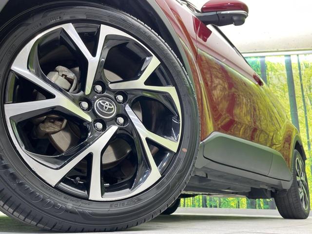 �y�����P�W�C���`�A���~�z�C�[���z�O�ςɃ}�b�`���������A���~�z�C�[���𑕒����Ă���܂��B�e��ЊO�A���~�z�C�[����A�X�^�b�h���X�^�C�����戵�����Ă���܂��B���񂲑��k����������