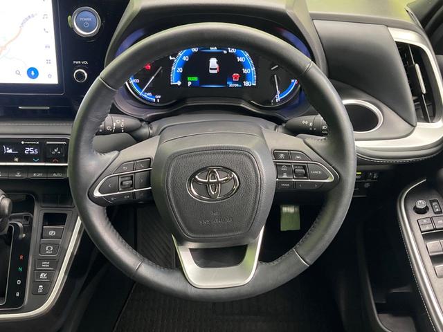 ノア ハイブリッドＳ－Ｚ　純正１０．５インチナビ　両側電動スライド　後席モニター　バックカメラ　１００Ｖ電源　衝突被害軽減　レーダークルーズ　禁煙車　電動リアゲート　ハーフレザーシート　ドラレコ　コーナーセンサー（12枚目）