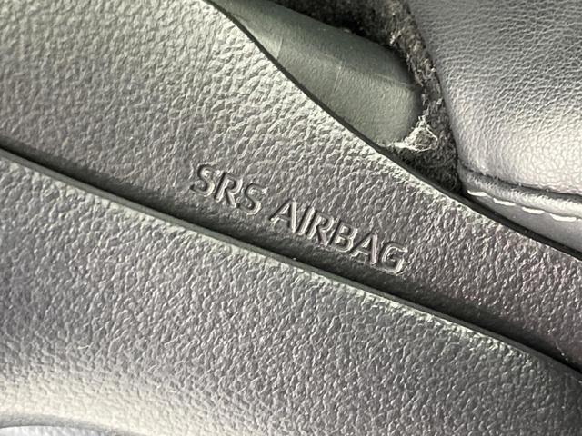 ノア ハイブリッドＳ－Ｚ　純正１０．５インチナビ　両側電動スライド　後席モニター　バックカメラ　１００Ｖ電源　衝突被害軽減　レーダークルーズ　禁煙車　電動リアゲート　ハーフレザーシート　ドラレコ　コーナーセンサー（48枚目）