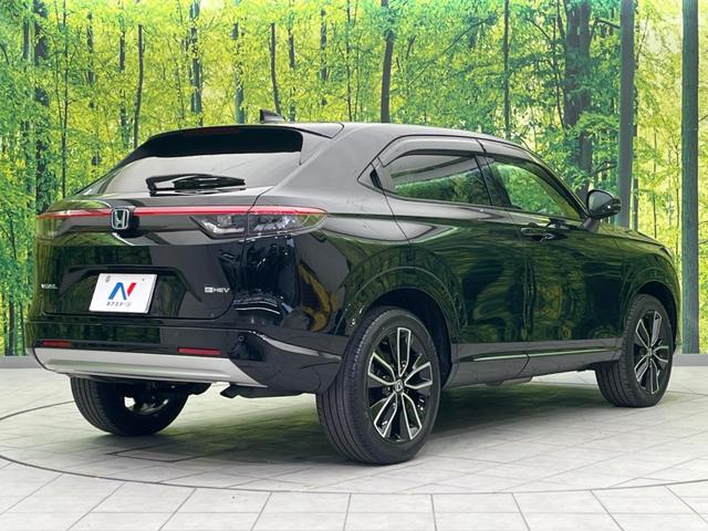 ヴェゼル ｅ：ＨＥＶ　Ｚ　衝突軽減　メーカー純正ナビ　禁煙車　バックカメラ　アダプティブクルーズコントロール　ドラレコ　ＥＴＣ　ブラインドスポットインフォメーション　レーンアシスト　スマートキー（17枚目）