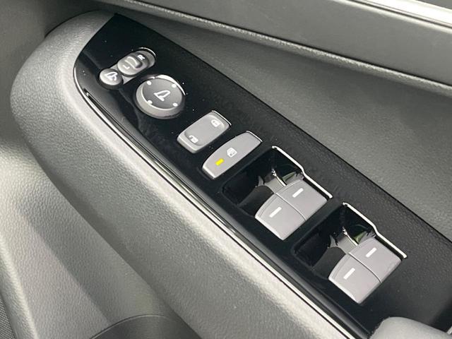 ヴェゼル ｅ：ＨＥＶ　Ｚ　衝突軽減　メーカー純正ナビ　禁煙車　バックカメラ　アダプティブクルーズコントロール　ドラレコ　ＥＴＣ　ブラインドスポットインフォメーション　レーンアシスト　スマートキー（45枚目）
