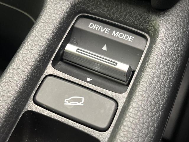ヴェゼル ｅ：ＨＥＶ　Ｚ　衝突軽減　メーカー純正ナビ　禁煙車　バックカメラ　アダプティブクルーズコントロール　ドラレコ　ＥＴＣ　ブラインドスポットインフォメーション　レーンアシスト　スマートキー（55枚目）