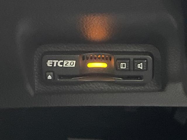 ヴェゼル ｅ：ＨＥＶ　Ｚ　衝突軽減　メーカー純正ナビ　禁煙車　バックカメラ　アダプティブクルーズコントロール　ドラレコ　ＥＴＣ　ブラインドスポットインフォメーション　レーンアシスト　スマートキー（63枚目）