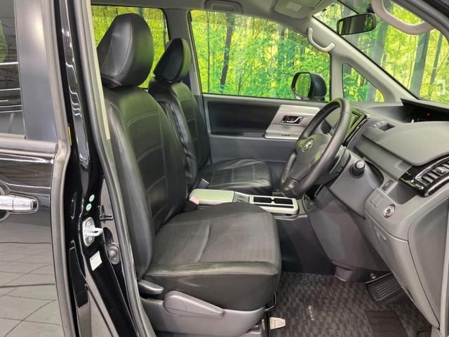 ヴォクシー ＺＳ　煌ＩＩ　両側電動ドア　ＳＤナビ　禁煙車　スマートキー　ＨＩＤヘッド　ビルトインＥＴＣ　純正１５インチアルミ　オートライト　オートエアコン　ＣＤ　ＤＶＤ再生　フルセグ　パドルシフト　ＨＩＤフォグ（7枚目）