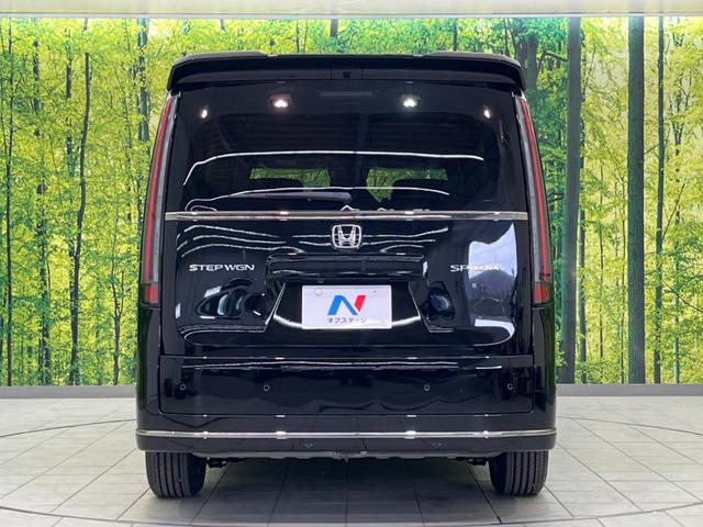 ステップワゴン スパーダ　未登録済未使用車　両側電動スライド　衝突軽減　純正１１．４インチ純正ナビ　バックカメラ　禁煙車　レーダークルーズ　スマートキー　ＬＥＤヘッド　シートヒータ　ハーフレザーシー（16枚目）