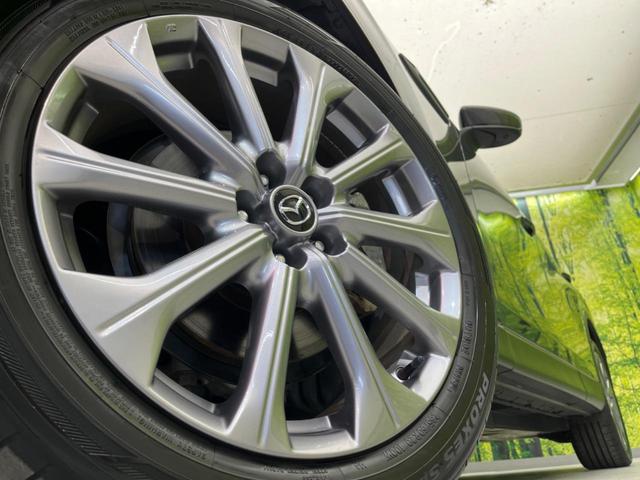 �y�����Q�O�C���`�A���~�z�C�[���z�O�ςɃ}�b�`���������A���~�z�C�[���𑕒����Ă���܂��B�e��ЊO�A���~�z�C�[����A�X�^�b�h���X�^�C�����戵�����Ă���܂��B���񂲑��k����������