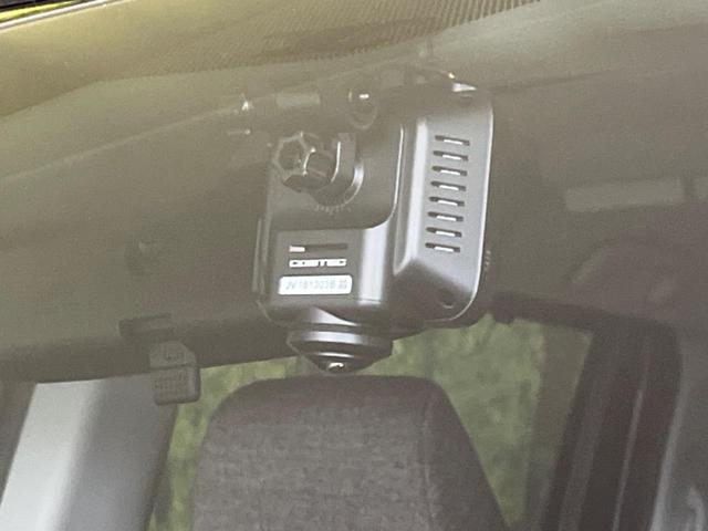 シエンタ ハイブリッドＺ　両側電動スライドドア　メーカーナビ　全周囲カメラ　衝突軽減　レーダークルーズ　ドラレコ　ＥＴＣ　Ｂｌｕｅｔｏｏｔｈ　フルセグ　禁煙車　シートヒーター　ハンドルヒーター　オートマチックハイビーム（22枚目）