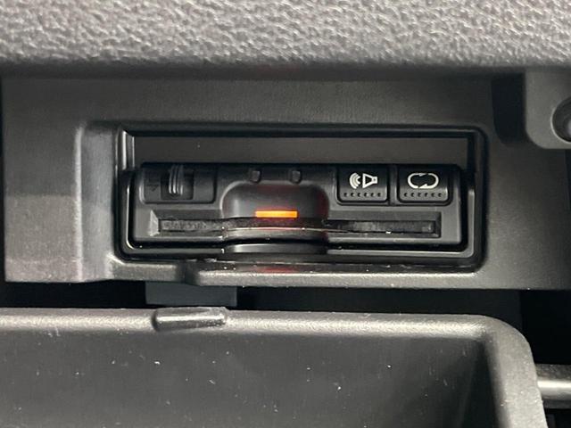 セレナ ハイウェイスターＧ　フリップダウンモニター　両側電動スライド　衝突軽減装置　純正ナビ　バックカメラ　禁煙車　ＥＴＣ　Ｂｌｕｅｔｏｏｔｈ　フルセグ　ドライブレコーダー　ＬＥＤヘッドライト　デジタルインナーミラー（7枚目）