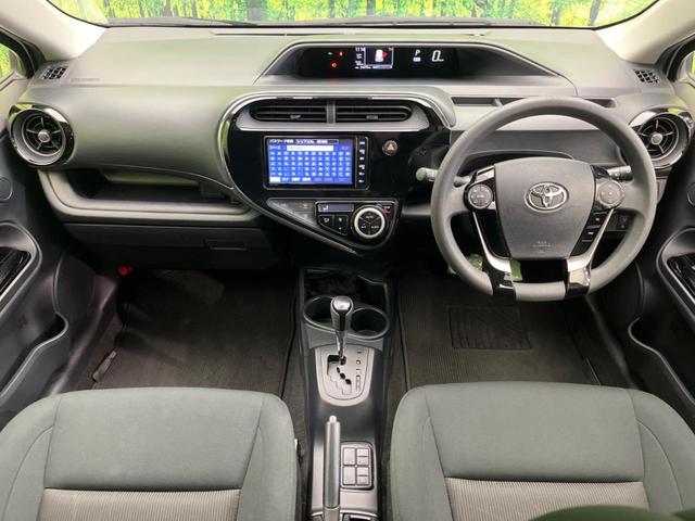 アクア Ｓスタイルブラック　禁煙車　純正ナビ　バックカメラ　Ｂｌｕｅｔｏｏｔｈ　フルセグ　ＥＴＣ　ドライブレコーダー　レーンキープアシスト　スマートキー　コーナーセンサー　オートマチックハイビーム　オートエアコン　ドアバイザー（2枚目）