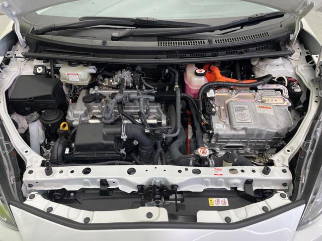 アクア Ｓスタイルブラック　禁煙車　純正ナビ　バックカメラ　Ｂｌｕｅｔｏｏｔｈ　フルセグ　ＥＴＣ　ドライブレコーダー　レーンキープアシスト　スマートキー　コーナーセンサー　オートマチックハイビーム　オートエアコン　ドアバイザー（18枚目）