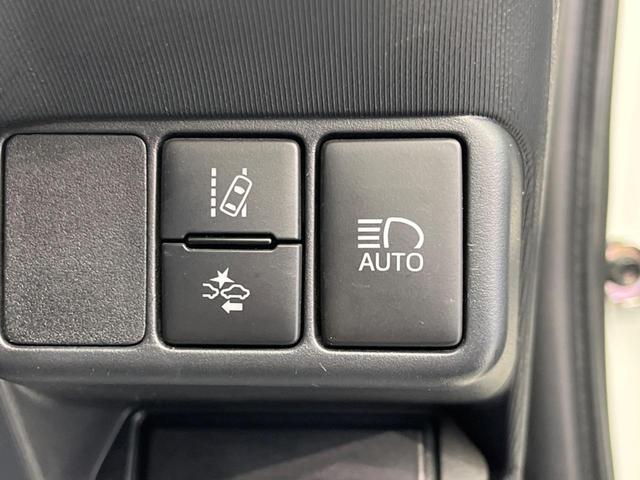 アクア Ｓスタイルブラック　禁煙車　純正ナビ　バックカメラ　Ｂｌｕｅｔｏｏｔｈ　フルセグ　ＥＴＣ　ドライブレコーダー　レーンキープアシスト　スマートキー　コーナーセンサー　オートマチックハイビーム　オートエアコン　ドアバイザー（42枚目）