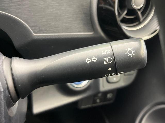 アクア Ｓスタイルブラック　禁煙車　純正ナビ　バックカメラ　Ｂｌｕｅｔｏｏｔｈ　フルセグ　ＥＴＣ　ドライブレコーダー　レーンキープアシスト　スマートキー　コーナーセンサー　オートマチックハイビーム　オートエアコン　ドアバイザー（44枚目）