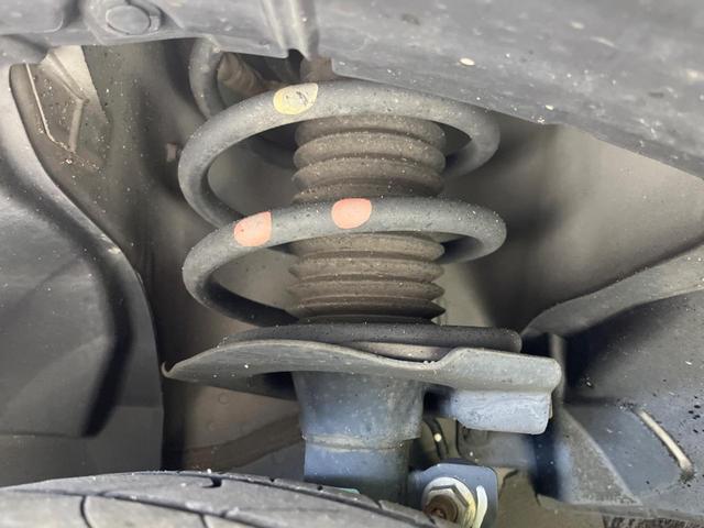 セレナ ハイウェイスター　両側電動スライド　衝突軽減　禁煙車　純正ＳＤナビ　全周囲カメラ　レーダークルーズ　ＥＴＣ　ＬＥＤヘッド　オートライト　デュアルエアコン　スマートキー　レーンアシスト　クリアランスソナー（21枚目）