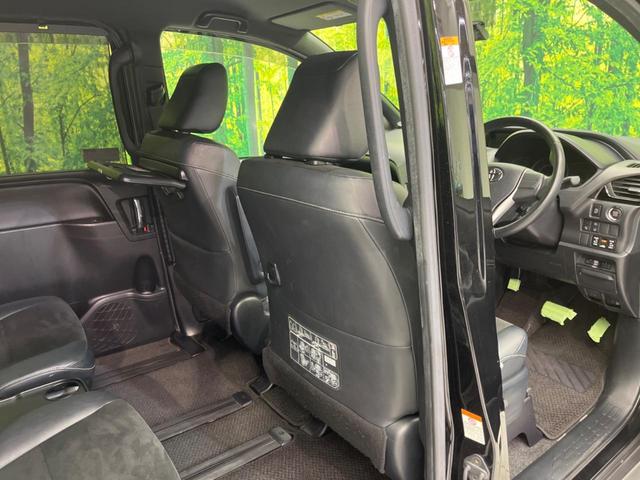 ノア Ｓｉ　ダブルバイビー　両側電動スライド　後席モニター　衝突軽減　９インチＳＤナビ　バックカメラ　禁煙車　クルコン　ドラレコ　ＥＴＣ　オートマチックハイビーム　ＬＥＤヘッド　レーンアシスト　スマートキー（38枚目）